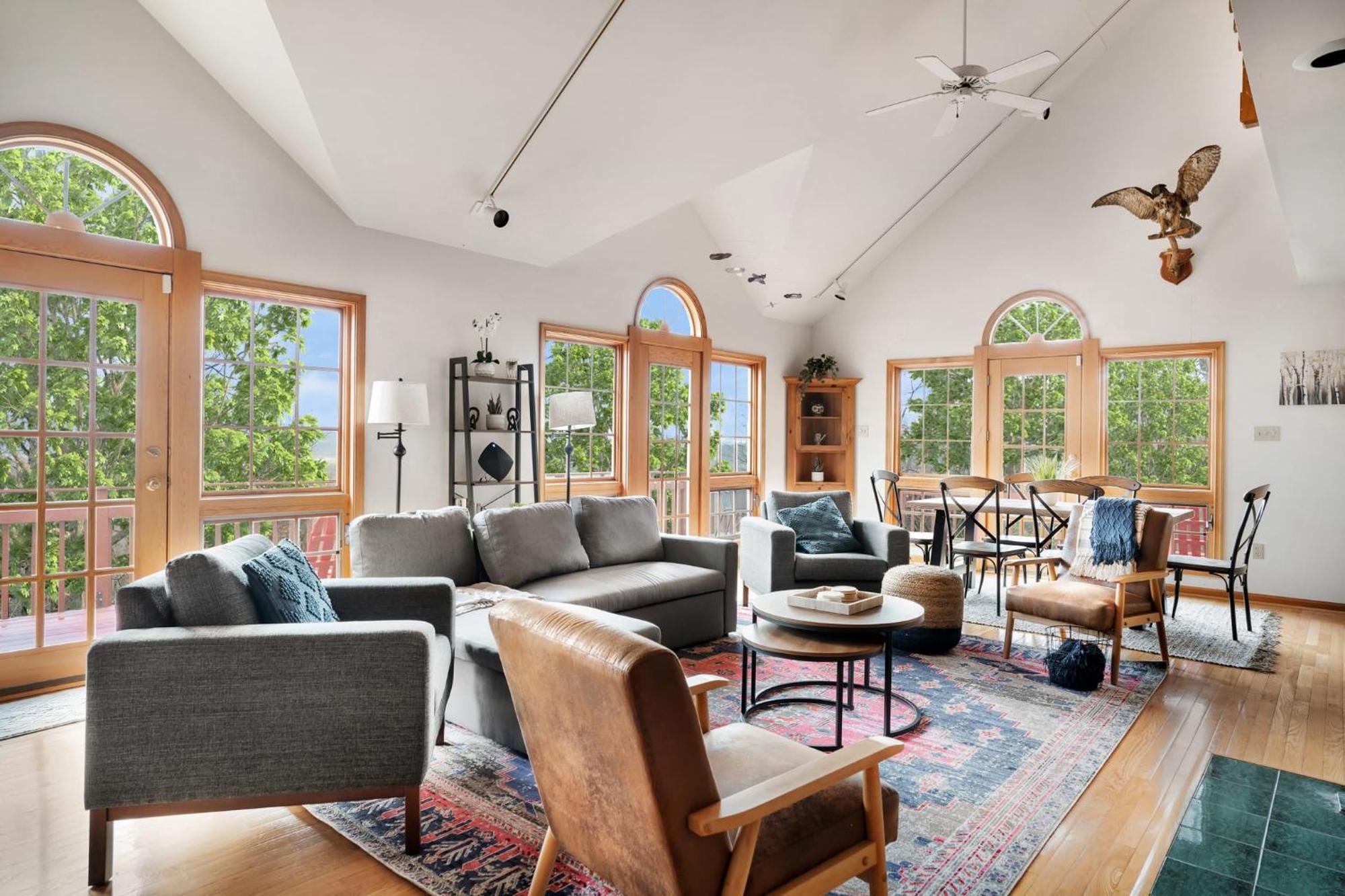 Modern Retreat W Hot Tub, Deck & Resort Amenities Berkeley Springs Exteriér fotografie